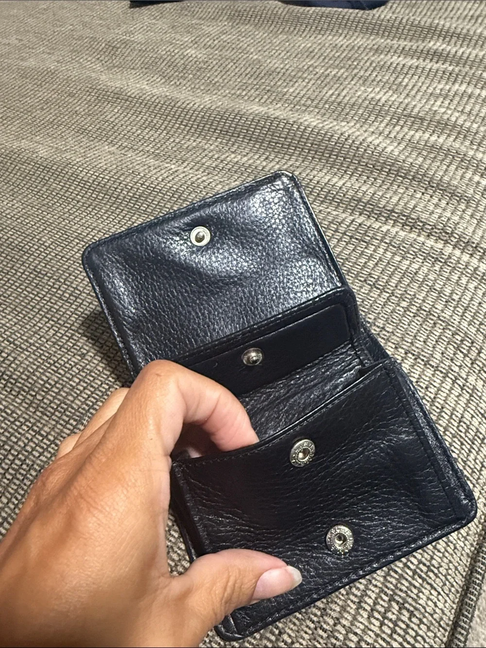 Brighton Black Pebbled Leather Card Case with Brown Trim & Heart Medallion